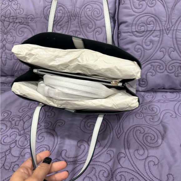 Brand new never used Kate Spade bag - Picture 6 of 8